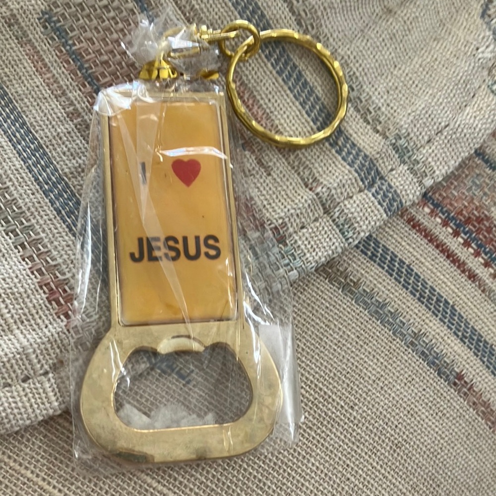 FINAL MARKDOWN Key chain and bottle opener
